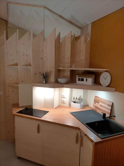 Studio Ambiance Verdoyante Et Vue Sur La Vallee Auzeville-Tolosane Buitenkant foto